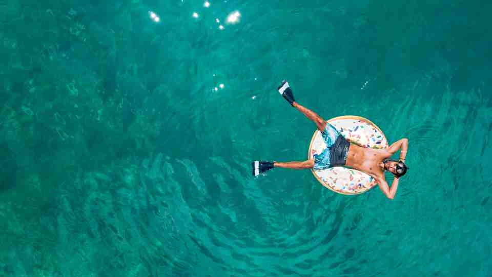 Travel Checklist: Stay Safe and Healthy on Your Holiday