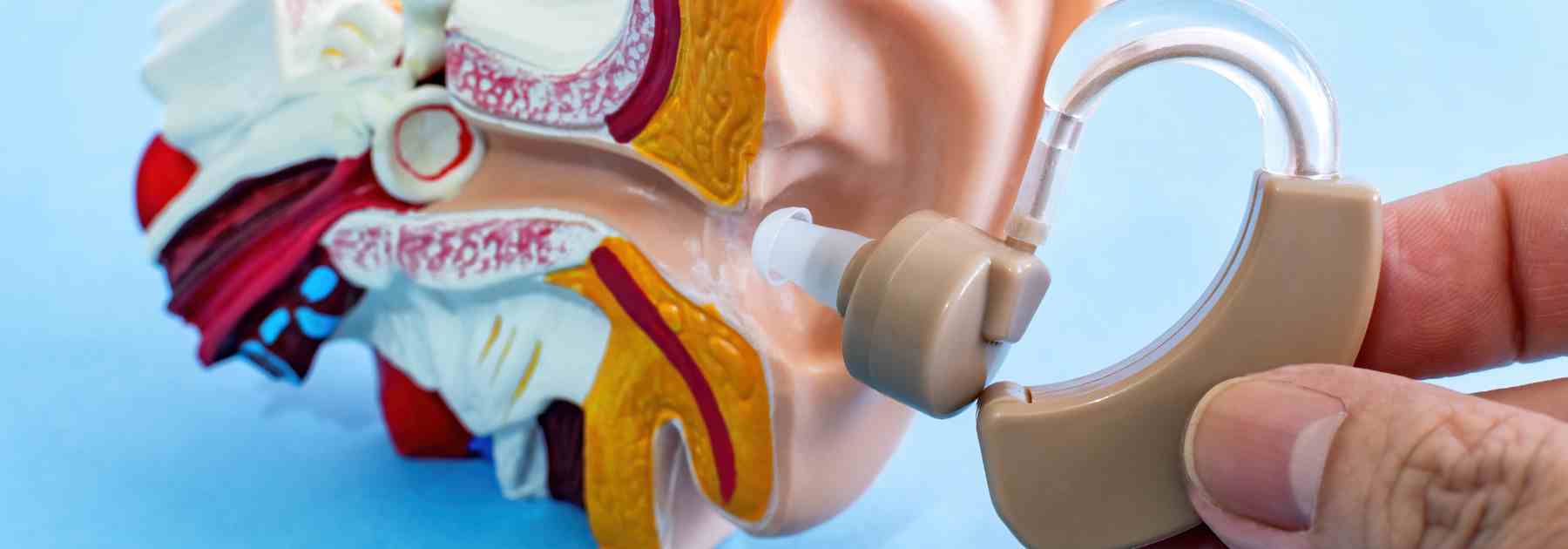Microsuction vs earwax removal kits for hearing aid users. 