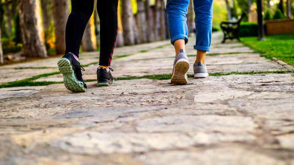 How Many Steps to Lose Weight? – Walking for Weight Loss